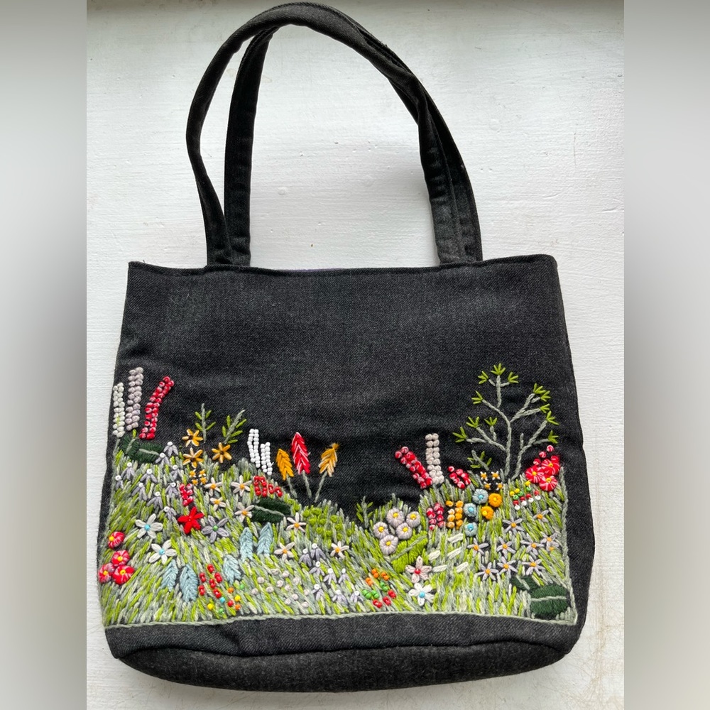 Lulu Guinness Grey Flannel Handbag with Floral Embroidery